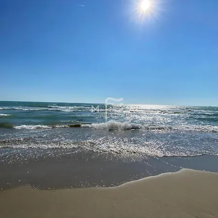 Vivo Apartment Durres